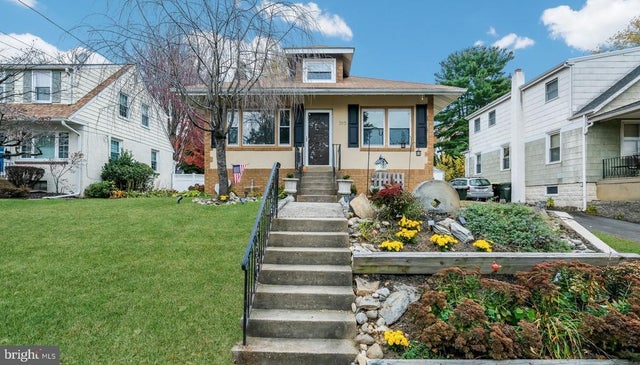 315 Krewson Ter, Willow Grove