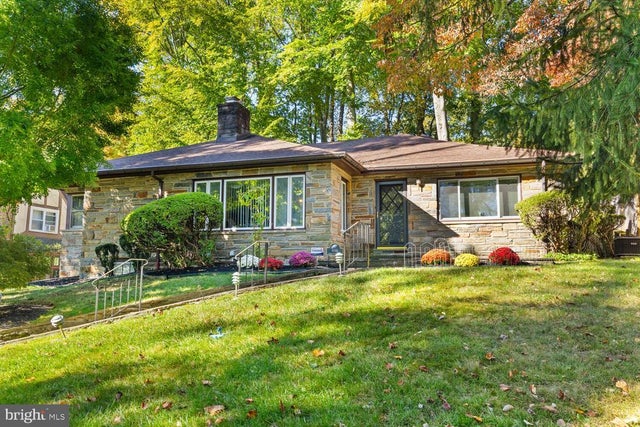 8312 Jenkintown Rd, Elkins Park