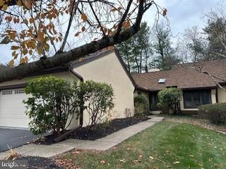 6 Steeplechase Ln, Blue Bell