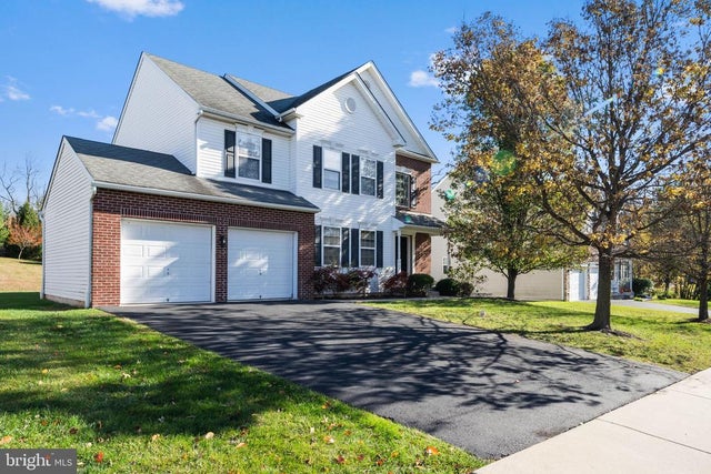 172 Oak Creek Dr, Royersford