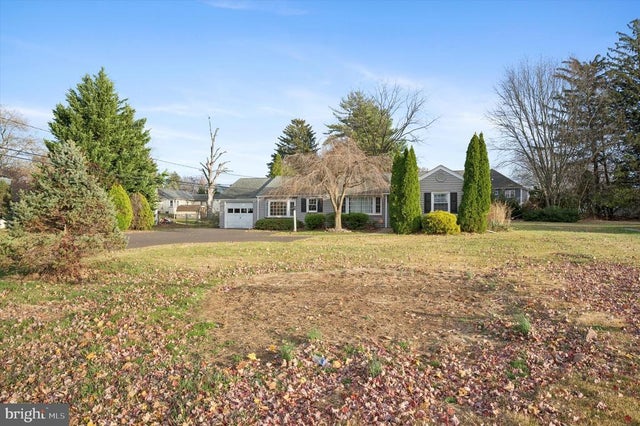 1107 Lansdale Ave, Lansdale