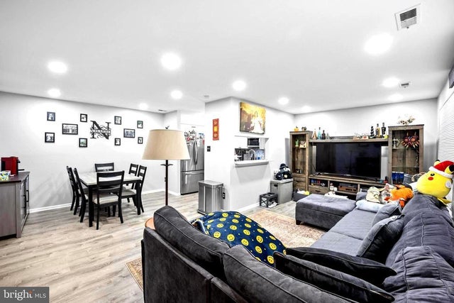 56 Dogwood Ln #d-7, Horsham