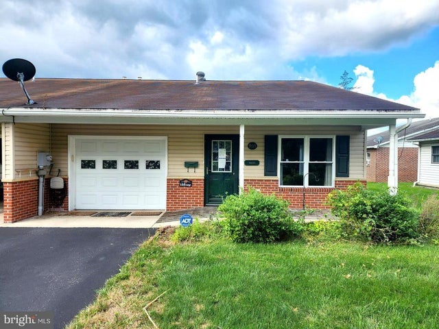 905 S Main St, Lewistown