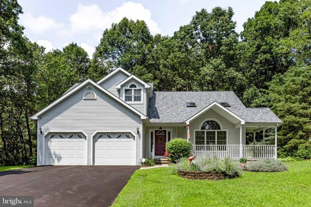 135 Woodhill Rd, Danville