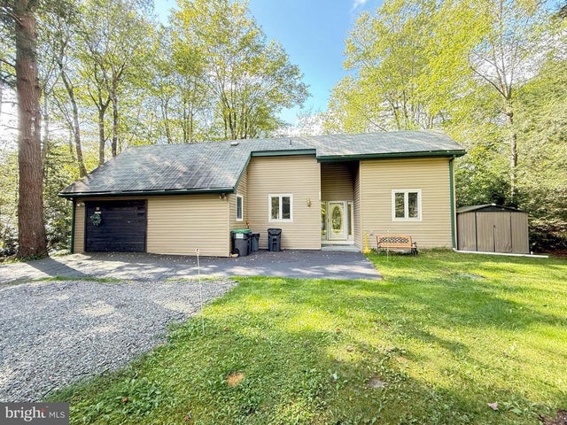 1225 Kilmer Rd, Tobyhanna
