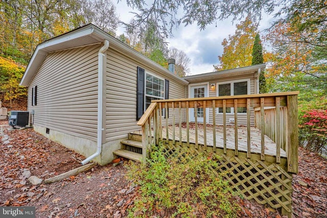 1243 Blue Mountain Circle, Saylorsburg