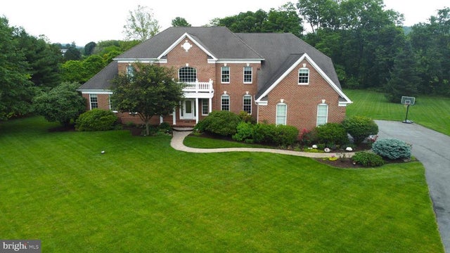 55 Forrest Stand Dr, Easton