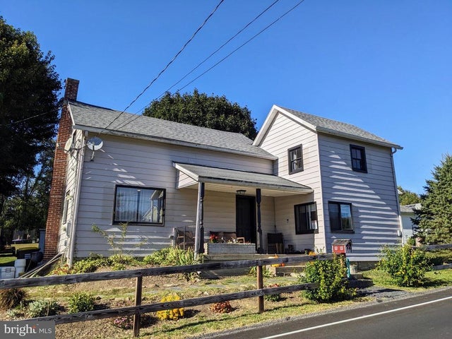 1588 Bushkill Center Rd, Bath