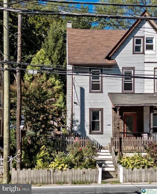 1289 Seidersville Rd, Bethlehem