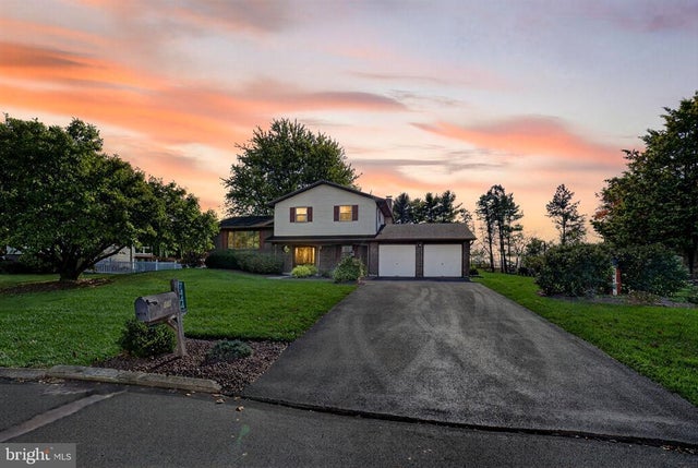 7444 Franks Dr, Bath