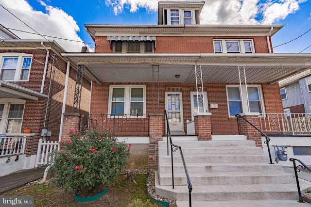 2474 Forest St, Easton