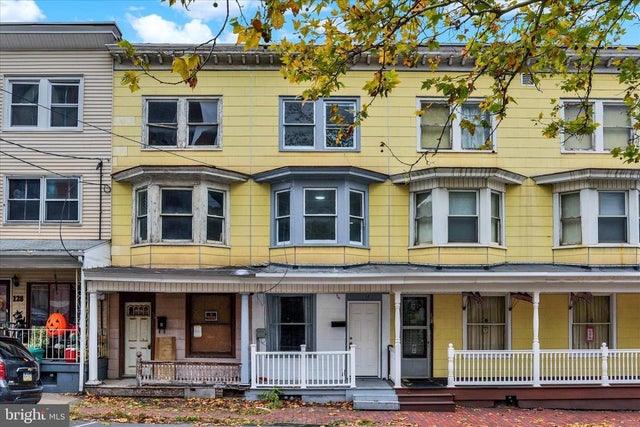 132 N 8th St, Shamokin