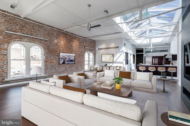 105-32 S 12th St #penthouse 504, Philadelphia