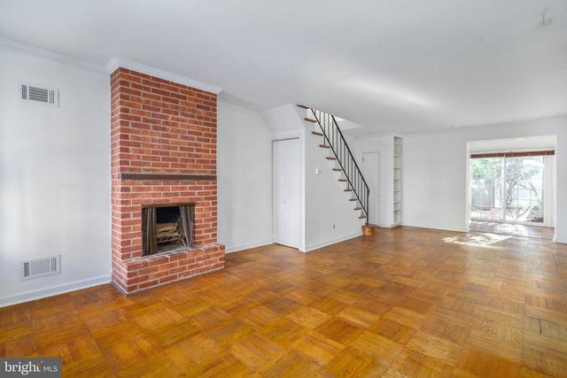 2304 Waverly St, Philadelphia