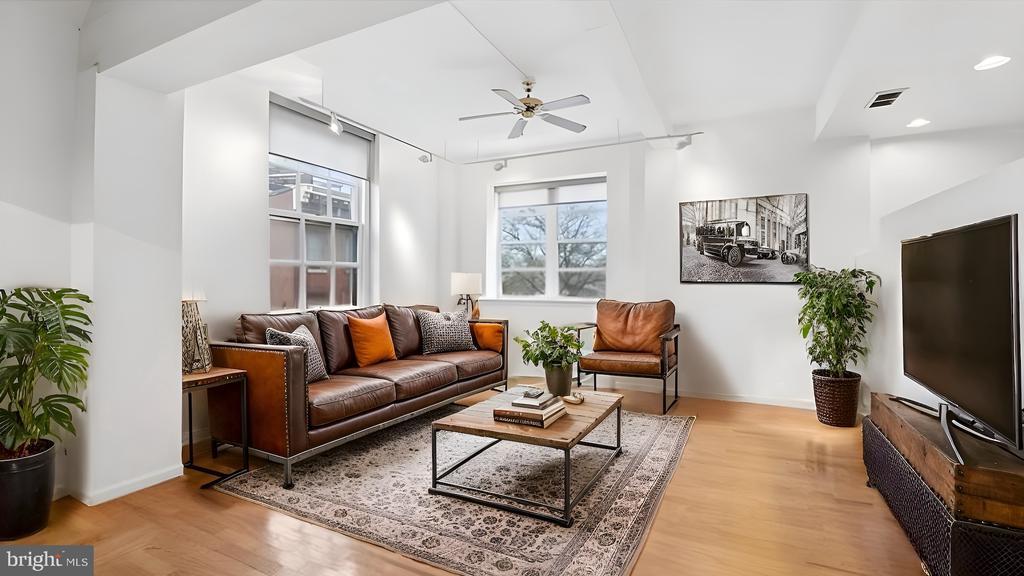 246 N 3rd St #4cd, PHILADELPHIA