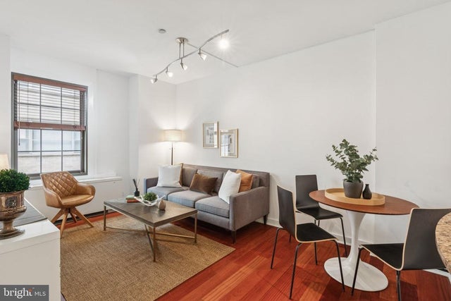 219-29 S 18th St #1605, Philadelphia