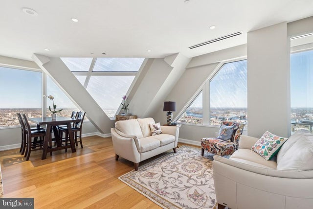 50 S 16th St #5306, Philadelphia