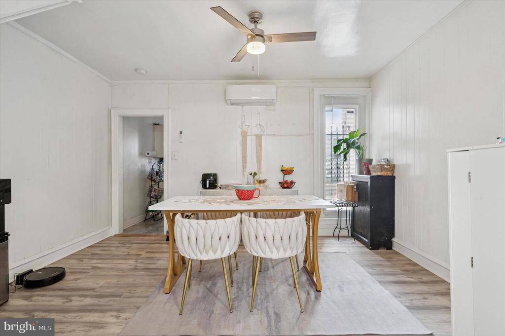 6420 N Woodstock St, PHILADELPHIA