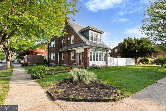 8419 Jackson St, Philadelphia