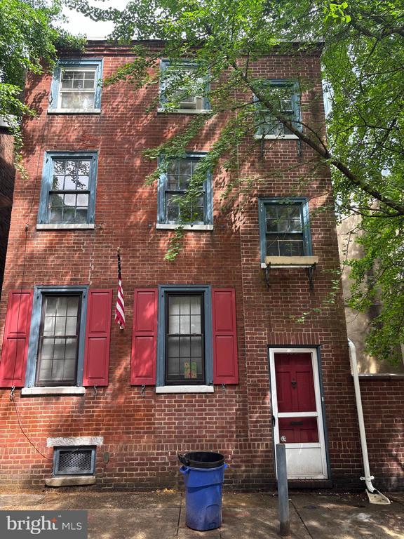 105 N Mole St, Philadelphia