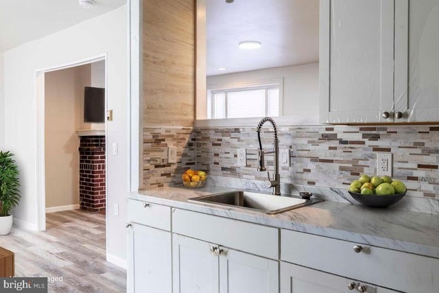 857 E Stafford St, Philadelphia