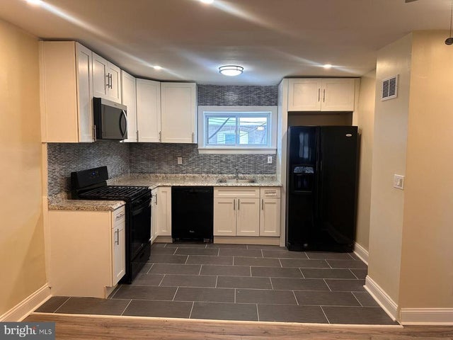 6921 Chelwynde Ave, Philadelphia