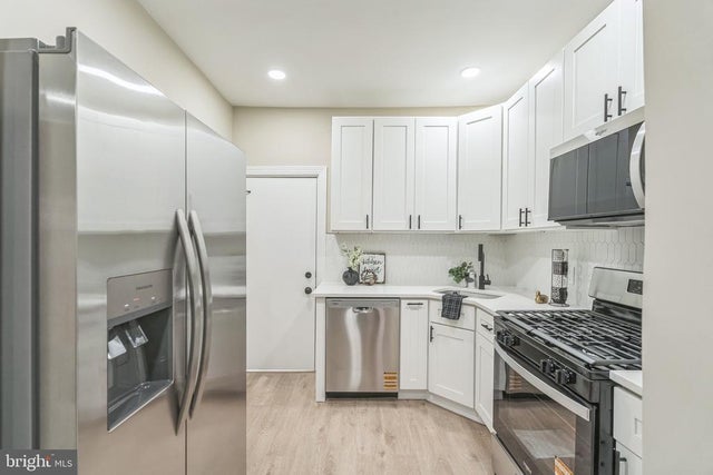 2410 W Mayfield St, Philadelphia