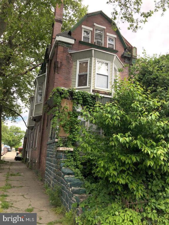 2737 W Somerset St, Philadelphia