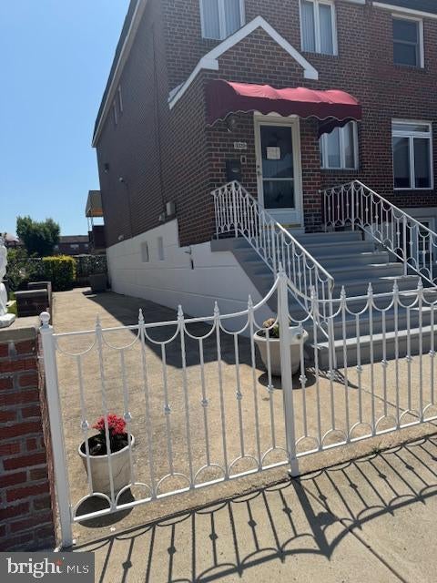 3329 S 20th St, Philadelphia