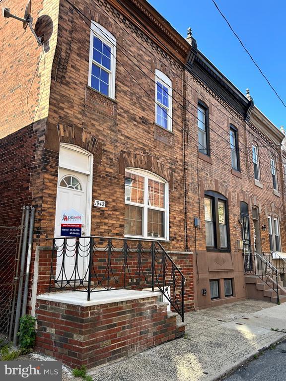 1942 S Bouvier St, Philadelphia