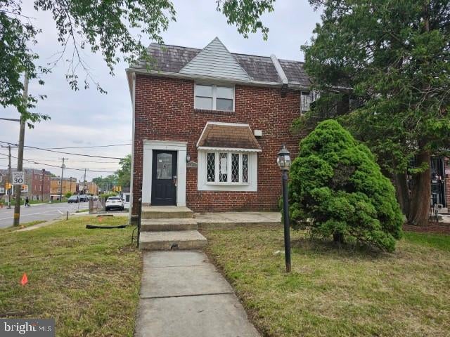 8400 Fayette St, Philadelphia