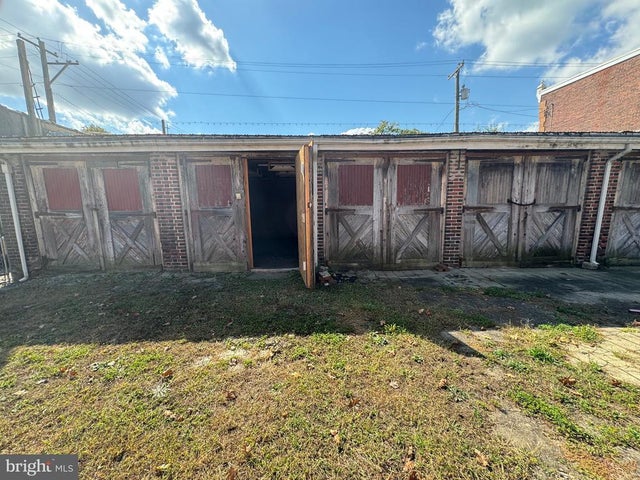 203 E Slocum St #a, Philadelphia