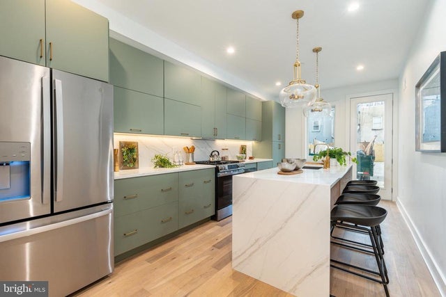 1729 Cambridge St, Philadelphia