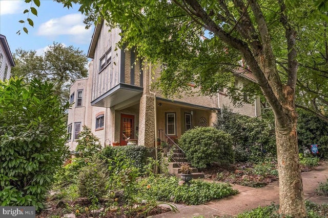 520 Burnham Rd, Philadelphia