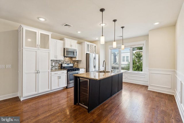 3811 Lauriston Street, Philadelphia