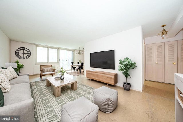 1919 Chestnut St #2819, Philadelphia