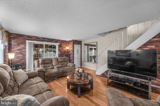 9933 Medway Rd, Philadelphia