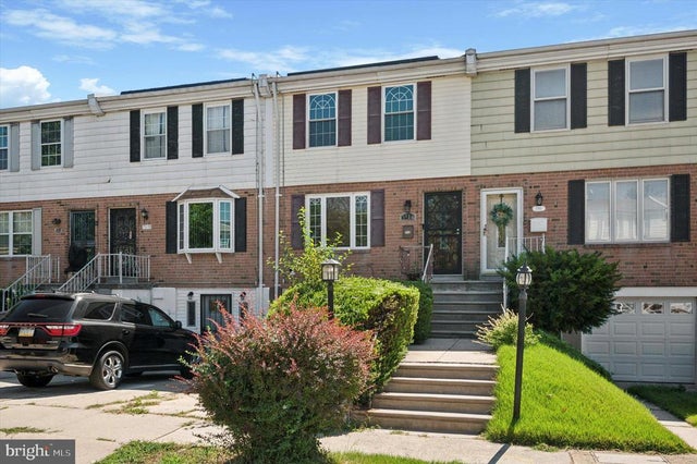 7914 Mars Pl, Philadelphia