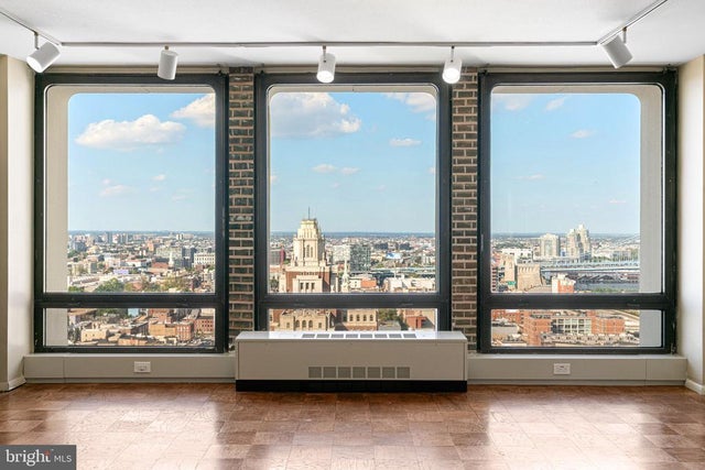 210 Locust St #29h-w, Philadelphia