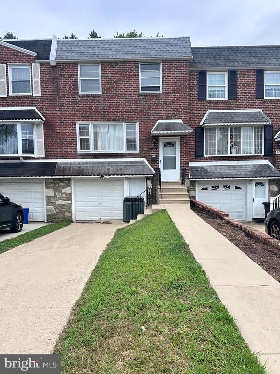 3674 Salina Rd, Philadelphia