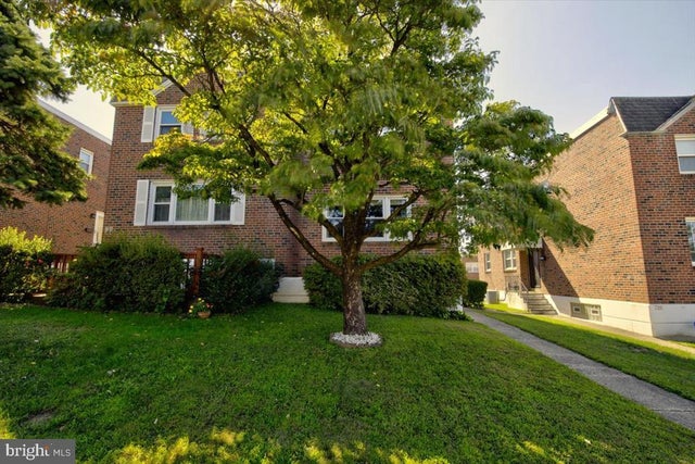 728 Livezey Ln, Philadelphia