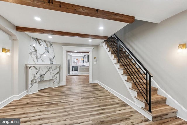 5717 Woodcrest Ave, Philadelphia