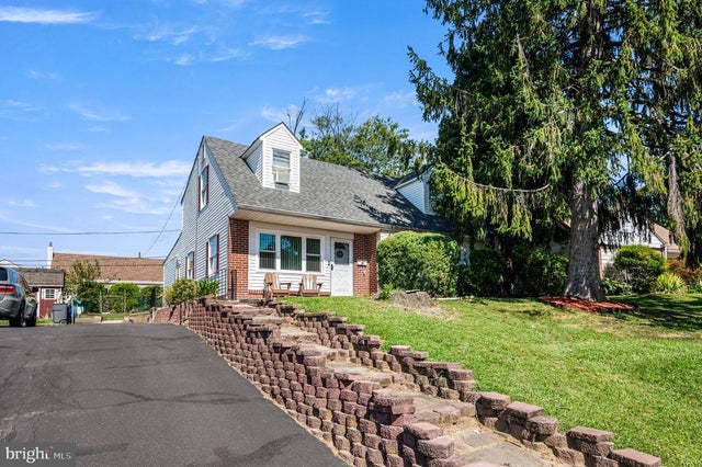 11008 Proctor Rd, Philadelphia