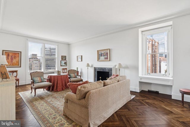 237-47 S 18th St #19a, Philadelphia