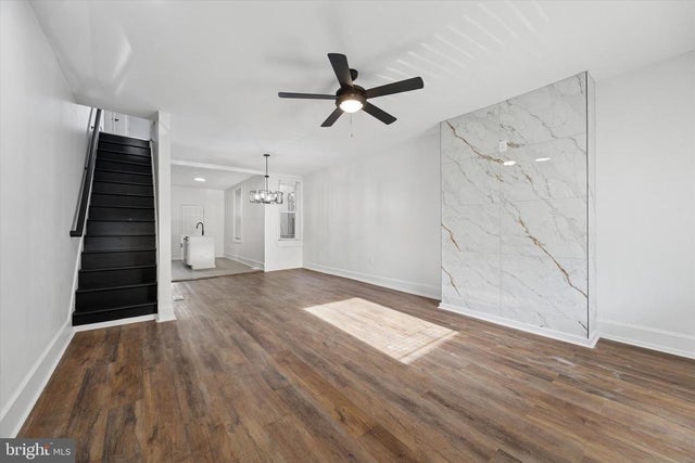 450 N Salford St, Philadelphia