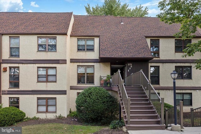 275 Shawmont Ave #e, Philadelphia
