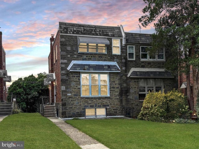 6470 Ardleigh St, Philadelphia