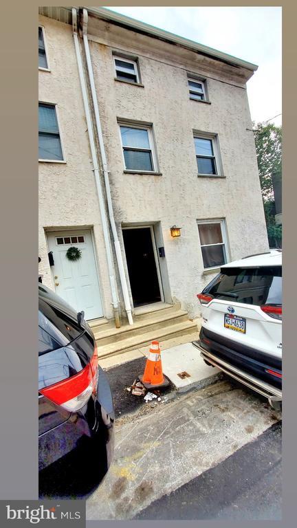 105 Carson St, Philadelphia