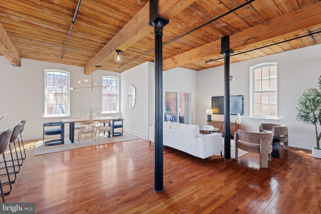 205-15 Cuthbert St #301, PHILADELPHIA