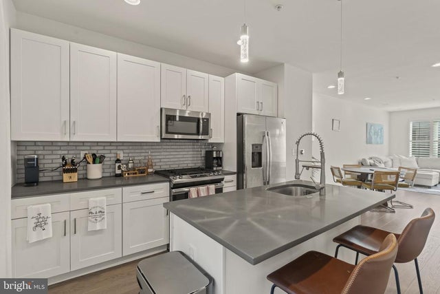 2544 S 2nd St, Philadelphia